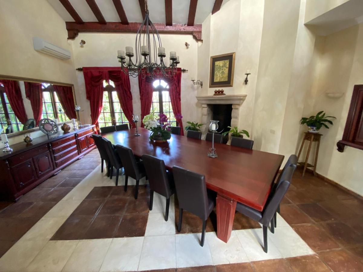 Villa Lámpara en la colina Benahavís Exterior foto