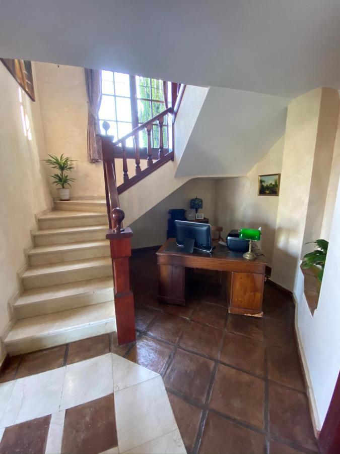 Villa Lámpara en la colina Benahavís Exterior foto